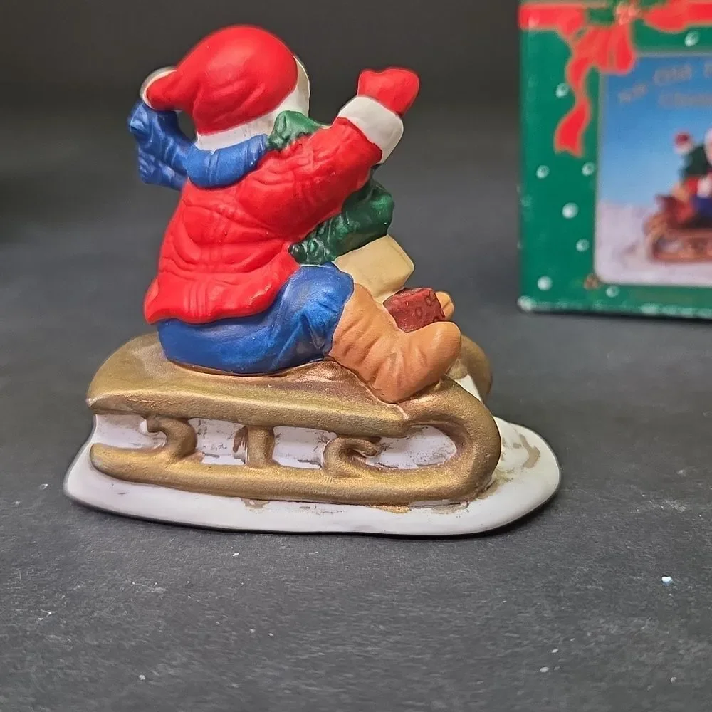 Festive‎ Kids Figurine Set Vintage Russ Christmas Figurines